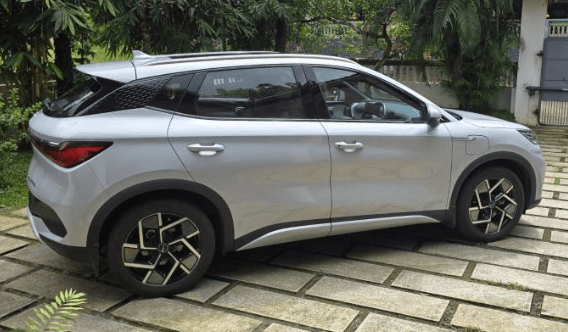 BYD Autto 3
